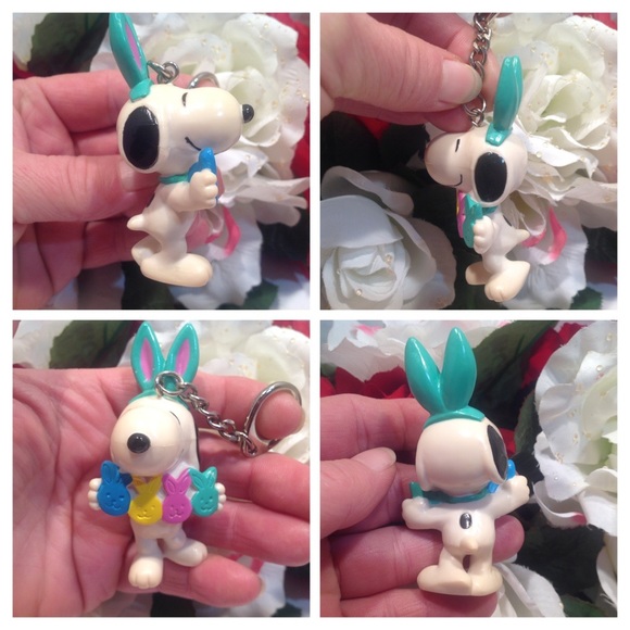 Keychain VTG Snoopy Bunny Peanuts - Picture 3 of 8
